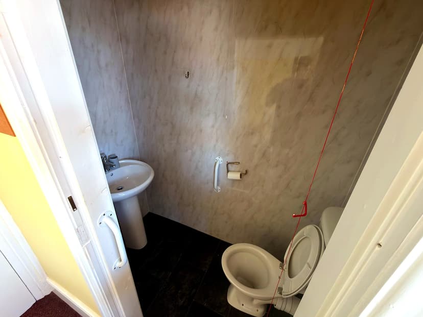 Accessible toilet facility at Chaseley House